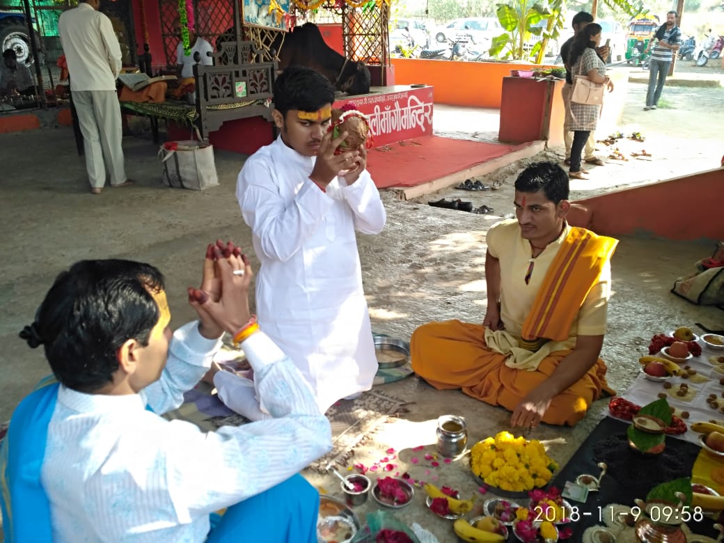 उज्जैन कालसर्फ, मंगल,चांडाल,ग्रहण दोष की शांति पूजन रतलाम से शर्मा जी